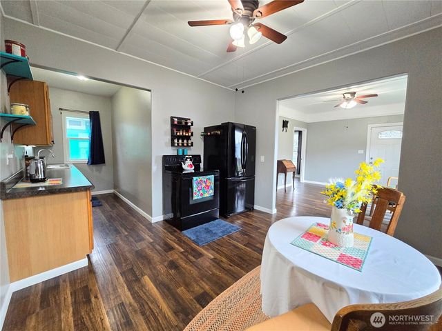 1407 Laurel Street, Hoquiam, WA 98550