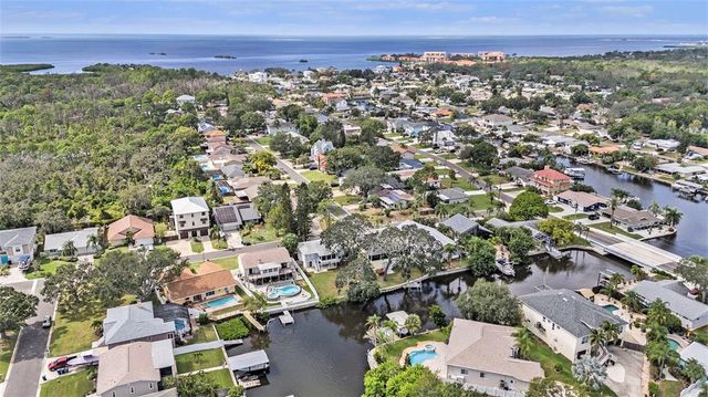 100 GULFWINDS DRIVE W, Palm Harbor, FL 34683