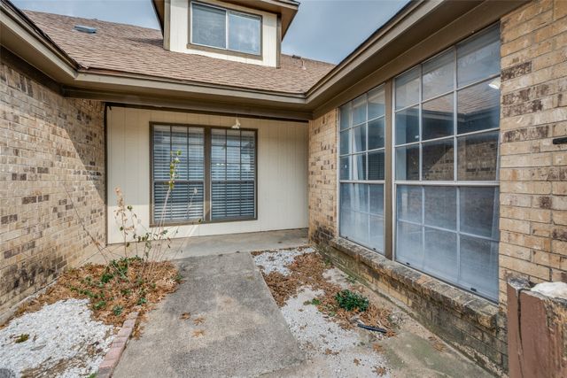 7419 Lemonwood Lane, Fort Worth, TX 76133