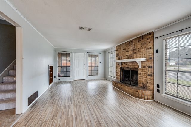 7419 Lemonwood Lane, Fort Worth, TX 76133