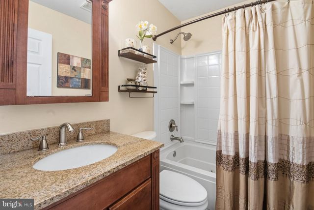 7854 CENTERGATE CT, Pasadena, MD 21122
