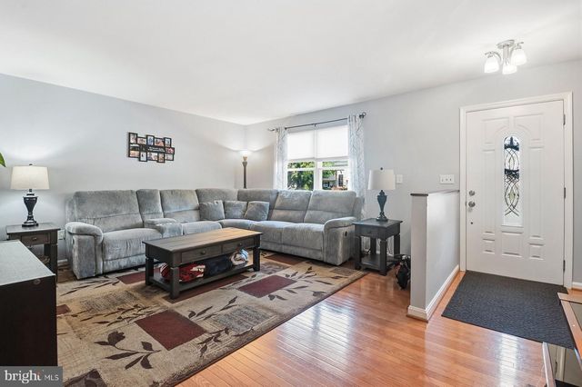 7854 CENTERGATE CT, Pasadena, MD 21122