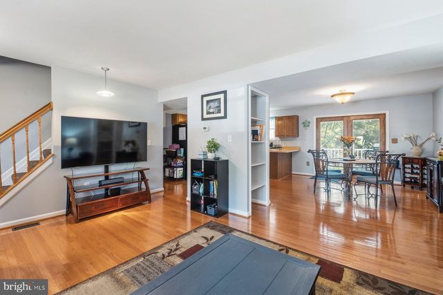 7854 CENTERGATE CT, Pasadena, MD 21122