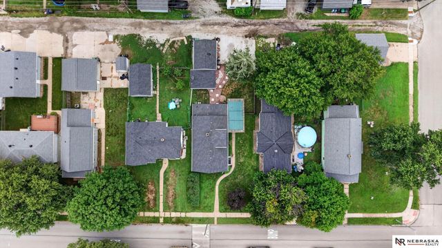 3919 S 36th Street, Omaha, NE 68107