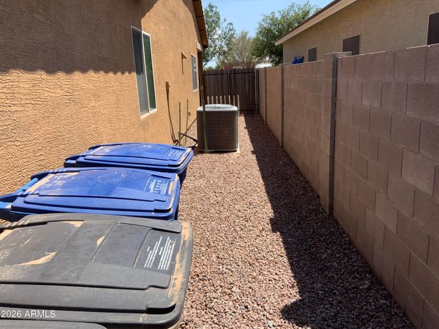 1357 W CRAPE Road, San Tan Valley, AZ 85140