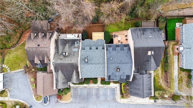 935 Lenox Hill NE Court, Atlanta, GA 30324