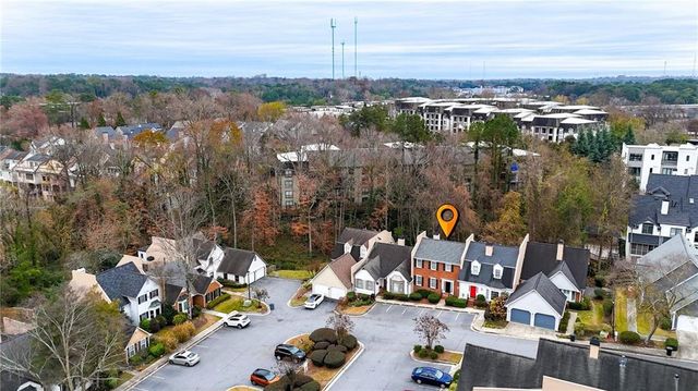 935 Lenox Hill NE Court, Atlanta, GA 30324