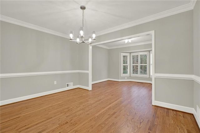 935 Lenox Hill NE Court, Atlanta, GA 30324