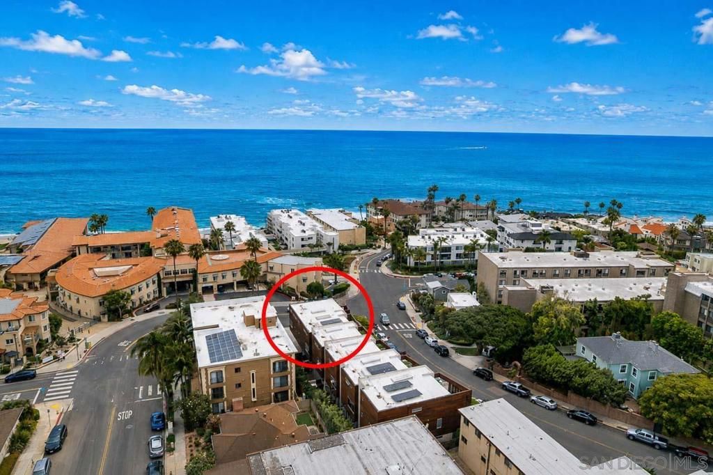 Image 35 of property listing at 419 Ravina Street, La Jolla, CA 92037