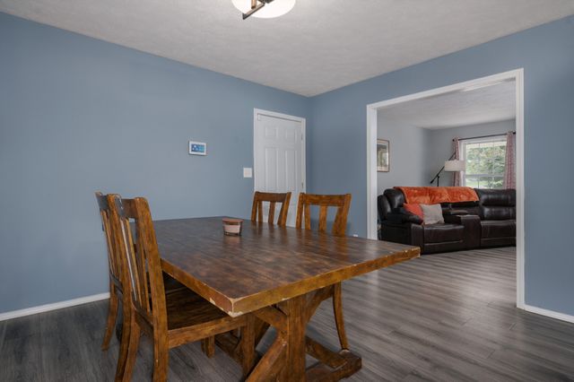 115 Pin Oaks Ln, Hohenwald, TN 38462