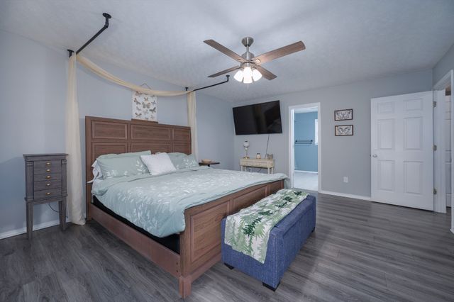 115 Pin Oaks Ln, Hohenwald, TN 38462