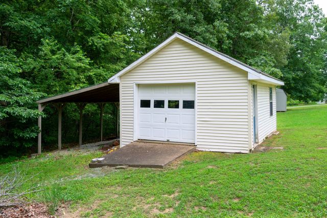 115 Pin Oaks Ln, Hohenwald, TN 38462