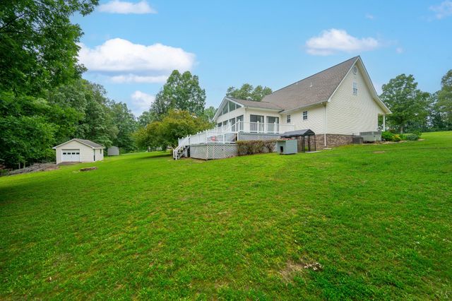 115 Pin Oaks Ln, Hohenwald, TN 38462