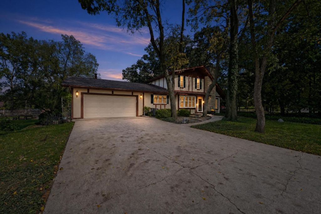 3501 Greenmeadow Lane, Joliet, IL 60431 — photo 3