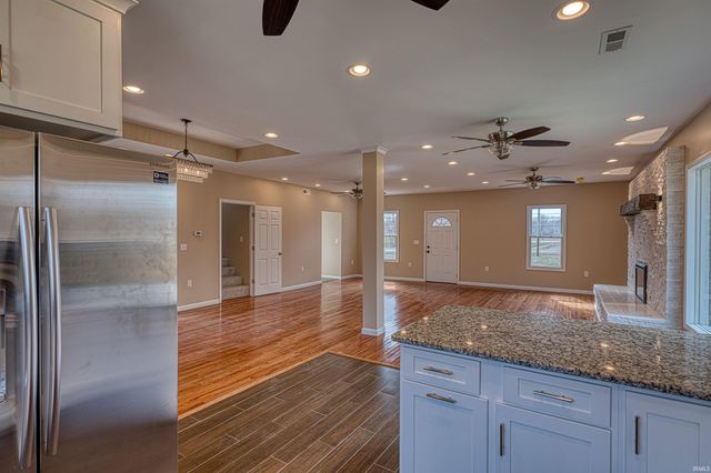 4505 Broadway Avenue, Evansville, IN 47712