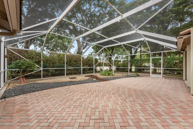 7669 Cedar Hurst Court, Lake Worth, FL 33467