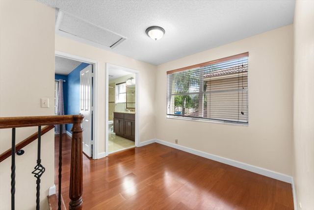 7669 Cedar Hurst Court, Lake Worth, FL 33467