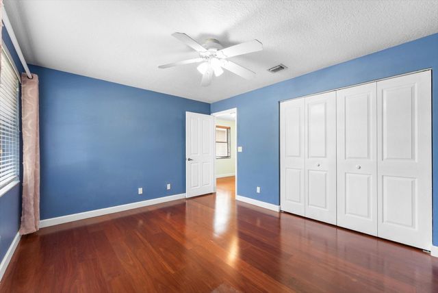 7669 Cedar Hurst Court, Lake Worth, FL 33467