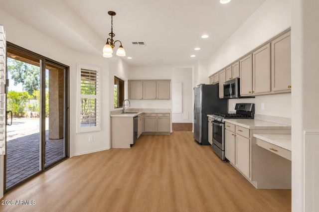 21144 E SADDLE Way, Queen Creek, AZ 85142