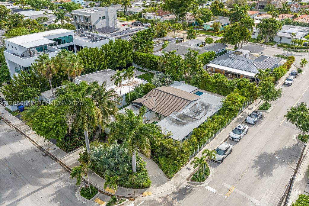 7501 W Adventure Ave, North Bay Village, FL 33141