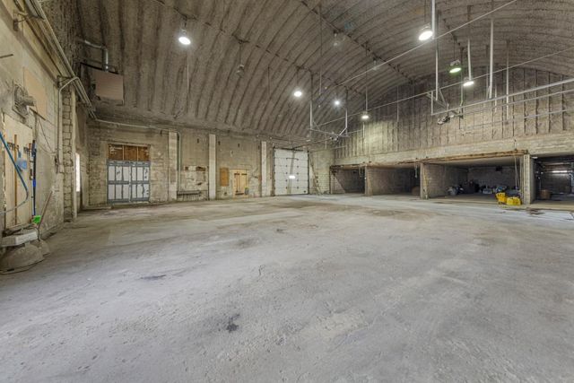 2108 8th Avenue NW, Faribault, MN 55021