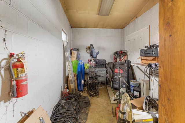 2108 8th Avenue NW, Faribault, MN 55021