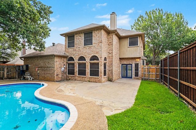 8017 Arlie Lane, North Richland Hills, TX 76182
