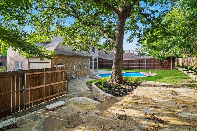 8017 Arlie Lane, North Richland Hills, TX 76182