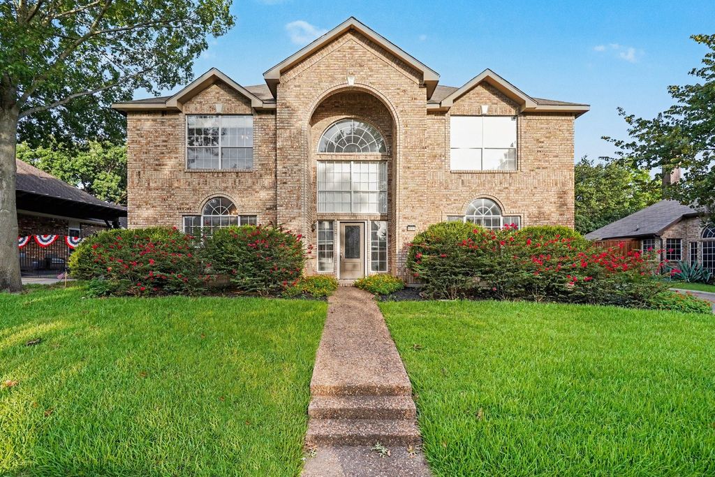 8017 Arlie Lane, North Richland Hills, TX 76182