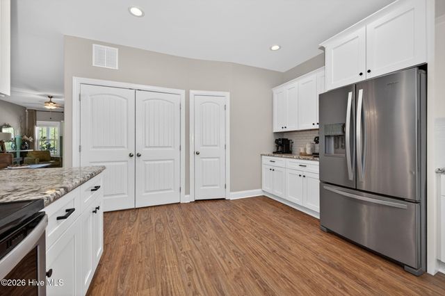 131 NE 15th Street, Oak Island, NC 28465