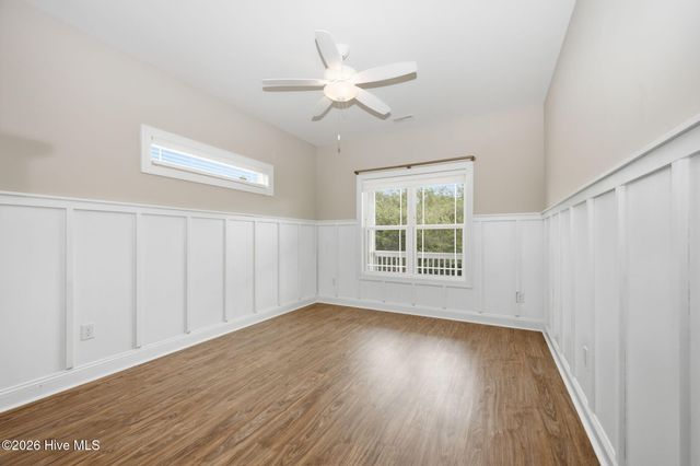 131 NE 15th Street, Oak Island, NC 28465