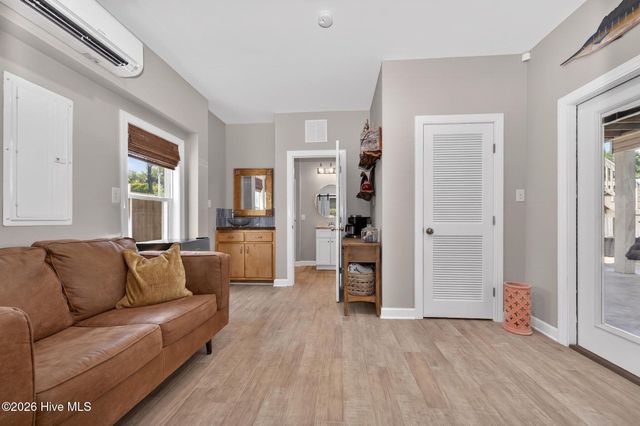 131 NE 15th Street, Oak Island, NC 28465
