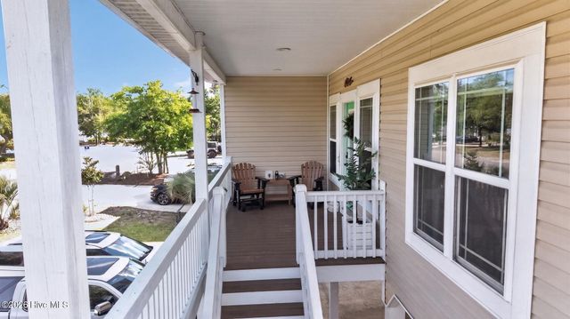 131 NE 15th Street, Oak Island, NC 28465