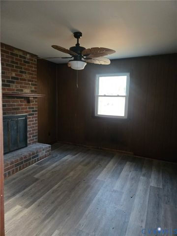 2211 Johnson St, Hopewell, VA 23860