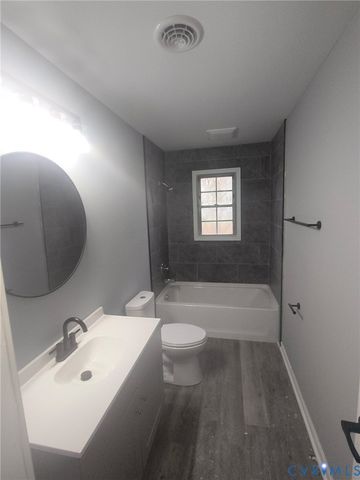 2211 Johnson St, Hopewell, VA 23860