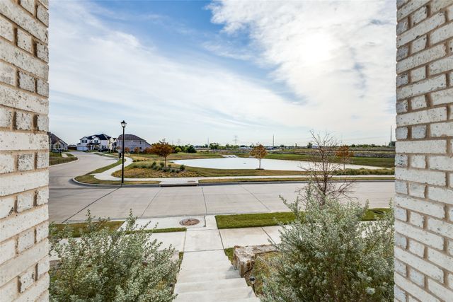 252 Golden Run Drive, Fate, TX 75189
