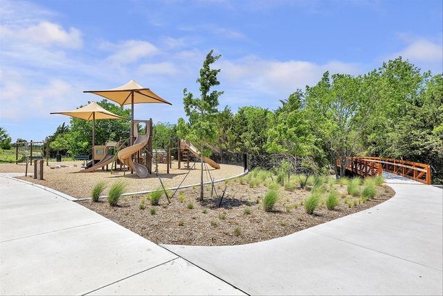 252 Golden Run Drive, Fate, TX 75189