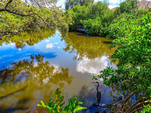 7233 PINE NEEDLE ROAD, Sarasota, FL 34242