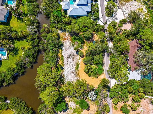 7233 PINE NEEDLE ROAD, Sarasota, FL 34242