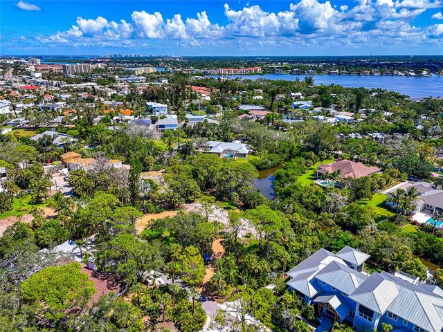 7233 PINE NEEDLE ROAD, Sarasota, FL 34242