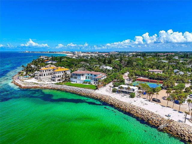 7233 PINE NEEDLE ROAD, Sarasota, FL 34242