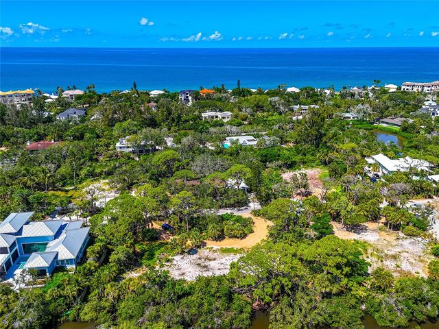 7233 PINE NEEDLE ROAD, Sarasota, FL 34242