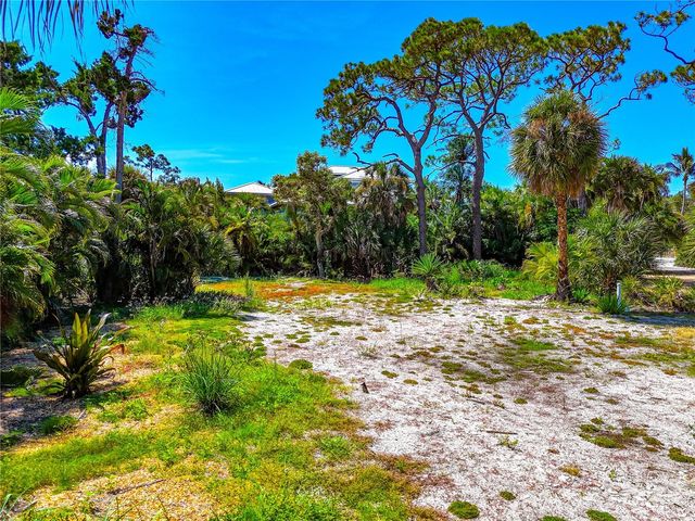 7233 PINE NEEDLE ROAD, Sarasota, FL 34242