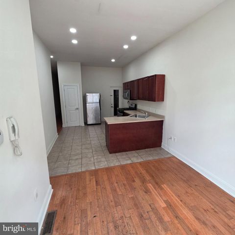1951 N GRATZ ST, Philadelphia, PA 19121