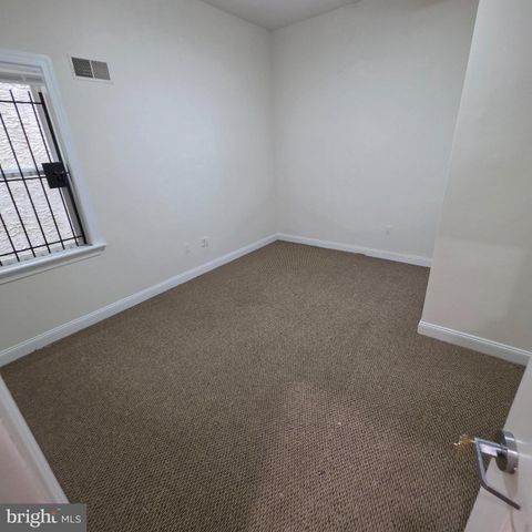 1951 N GRATZ ST, Philadelphia, PA 19121