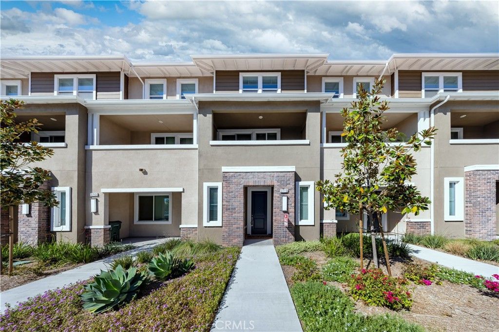 2715 Erebus Ct, Pomona, CA 91767
