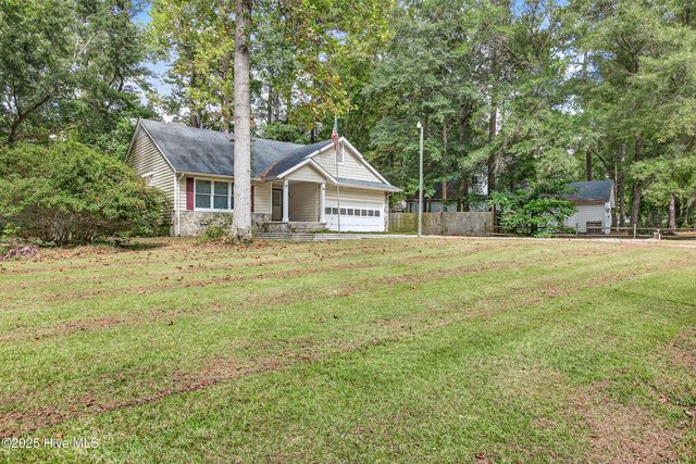 105 Riverbend Road, Jacksonville, NC 28540