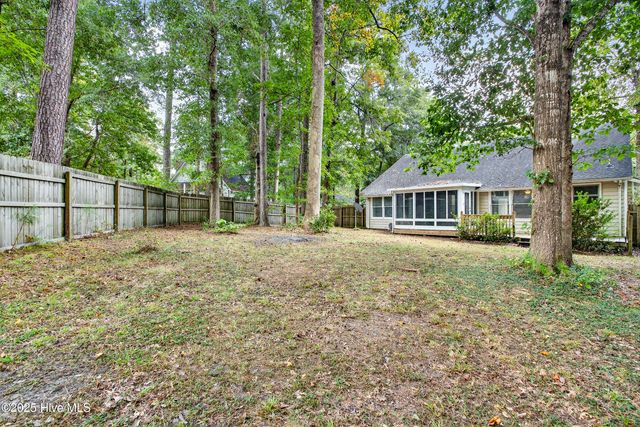 105 Riverbend Road, Jacksonville, NC 28540