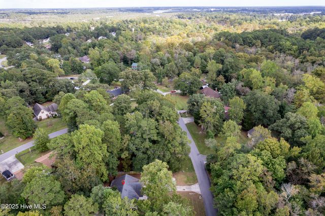 105 Riverbend Road, Jacksonville, NC 28540