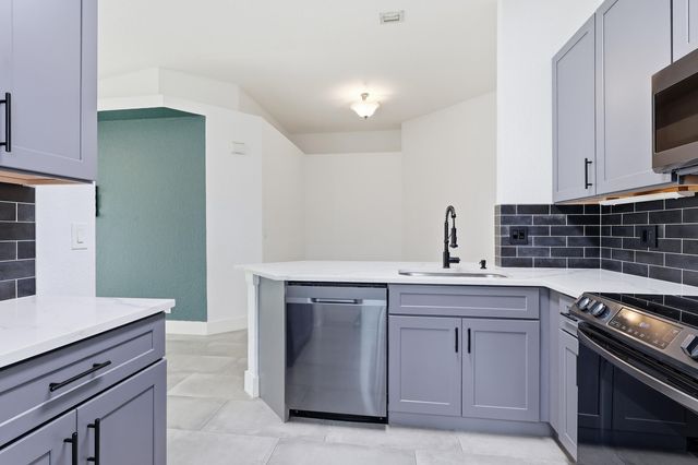 3990 NW 91ST Terrace, Sunrise, FL 33351